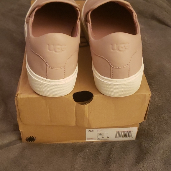 Ugg sneakers - Picture 2 of 2